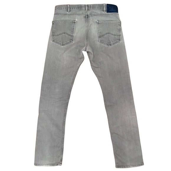 Patagonia Men's Performance Straight Fit Jeans Style 56025 — 32x32, Light Gray - Picture 3 of 8